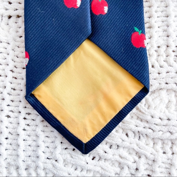 Culwell & Son Navy Blue with Apples Men’s Necktie - Picture 7 of 12